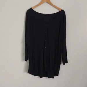 Happening In the Present V-Neck Cardigan 3X Black